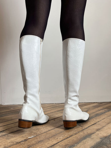 Vintage 1960's Mod White Tall Boots, Women's 8 -9 US
