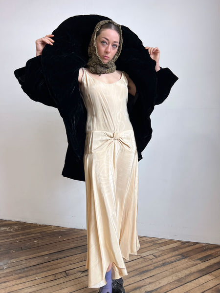 Rare 1920's Black Coat with Dramatic Collar