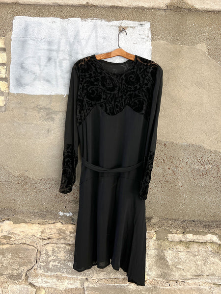 Vintage 1920's Devore Burnout Silk Velvet and Crepe Dress
