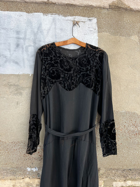 Vintage 1920's Devore Burnout Silk Velvet and Crepe Dress