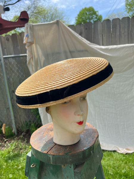 Vintage 1940's - 50's Flying Saucer Hat