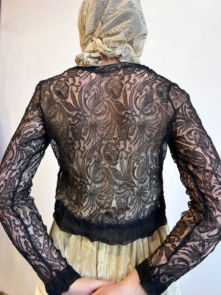 Antique Black Long Sleeved Floral Lace Top