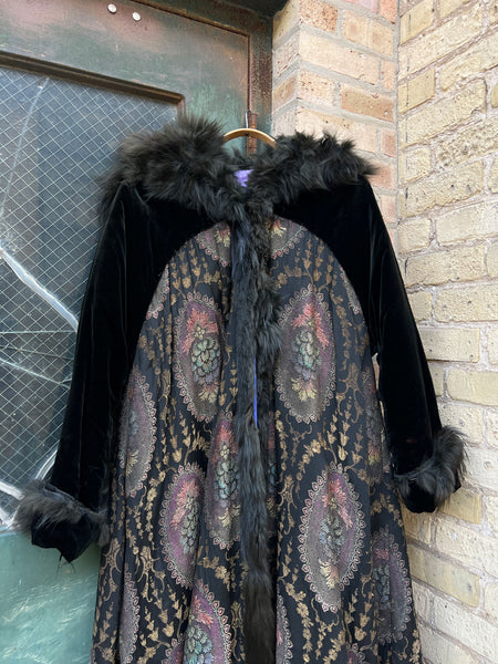 Antique Edwardian Era Fur and Lamé Velvet Coat