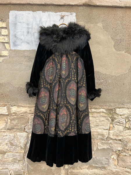 Antique Edwardian Era Fur and Lamé Velvet Coat