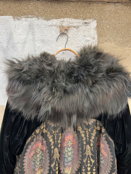 Antique Edwardian Era Fur and Lamé Velvet Coat