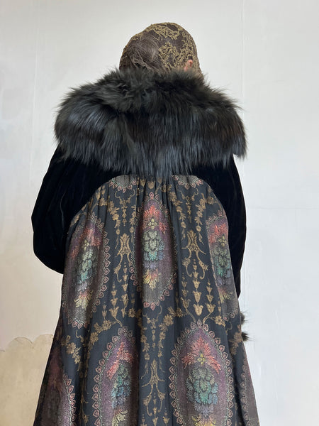 Antique Edwardian Era Fur and Lamé Velvet Coat