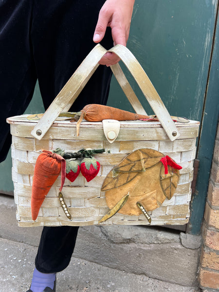Vintage 1950's Vegetable and Fruit Basket Purse