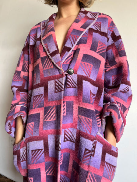 Vintage 1920's Beacon Robe