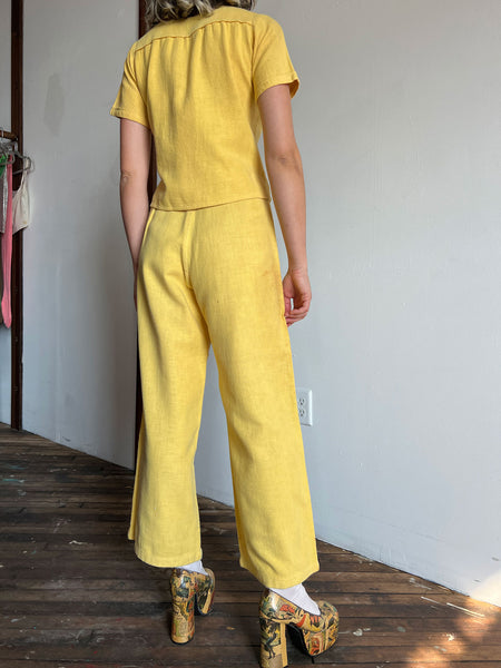 Vintage 1930's - Early 1940's Yellow Sportswear Set, Wooden Buttons