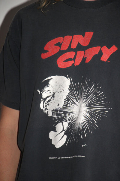 Vintage 1990's SIN CITY Frank Miller Cotton T Shirt Comic