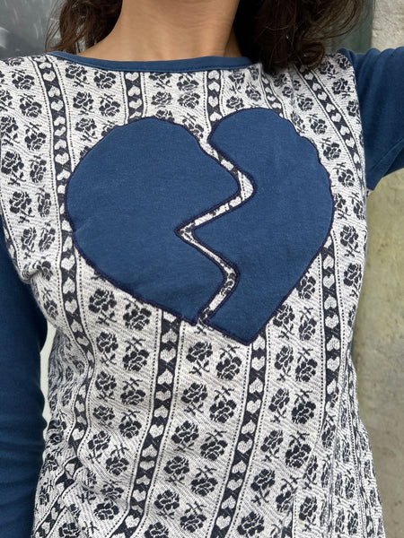 Vintage 1960's - 70's Heart Break Long Sleeved Shirt