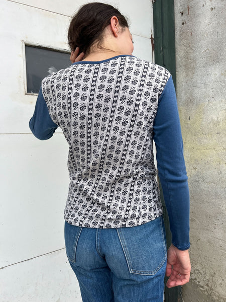 Vintage 1960's - 70's Heart Break Long Sleeved Shirt