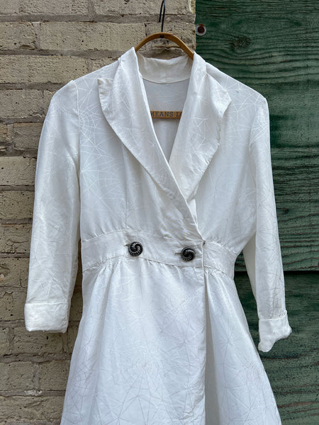 Vintage 1940's Spiderweb Robe Dress, Loungewear