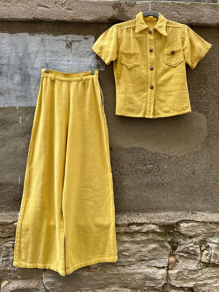 Vintage 1930's - Early 1940's Yellow Sportswear Set, Wooden Buttons